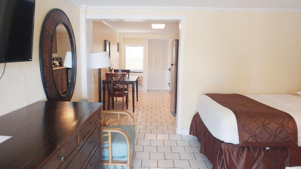 Hidden Harbor Suites Fort Myers Beach Extérieur photo